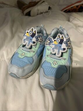 Bluey Kids Blue Character Light-Up Sneakers with Mint Accents